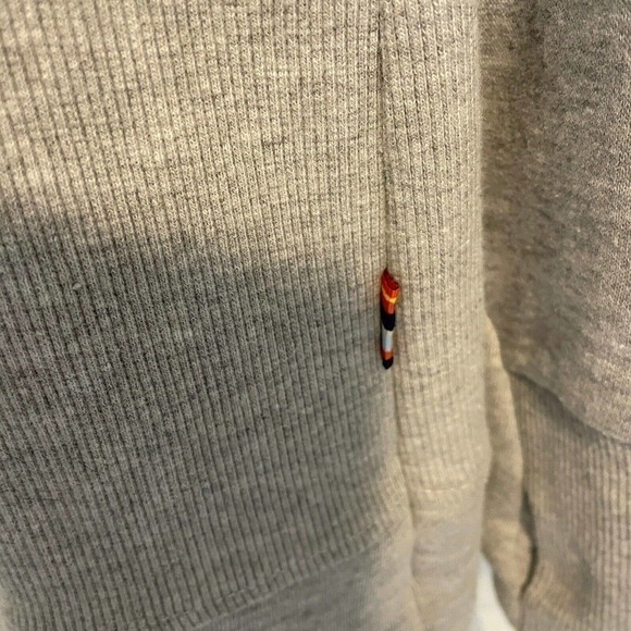 Mondetta Sport Hoodie Gray thumbholes full zip Sz M pockets fleece lined - Picture 9 of 9